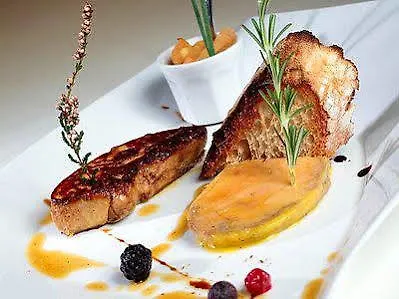 Hotel Colombie Gorses 2*,