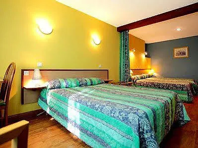 Hotel Colombie Gorses 2*,